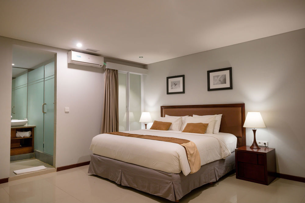 Kutabex Beachfront Hotel Kuta Lombok Exterior foto